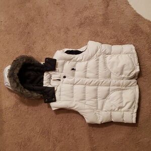 White hood vest for kids